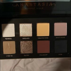 anastasia mini soft glam II eye shadow palette